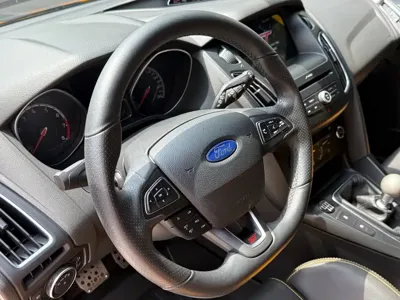 Ford Focus (Import) 2017, 21000 км, за 165799 CNY - фото 9