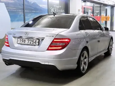 Mercedes-Benz C-Class 2014, 136225 км, за 6990000 KRW