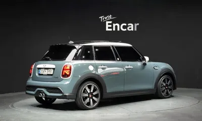 MINI Cooper 2023, 12427 км, за 32900000 KRW