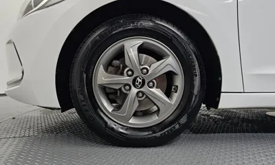 Hyundai Avante 2018, 181118 км, за 8450000 KRW - фото 5