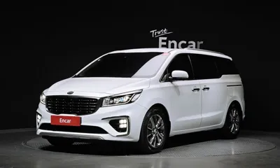 Kia Canival · 2019 год