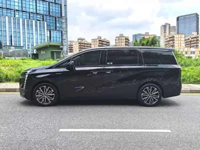 GAC Motor 传祺E8 PHEV 2024, 84000 км, за 129800 CNY