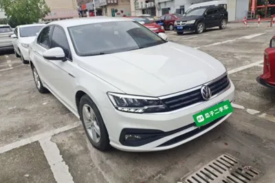 Volkswagen Lamando 2019, 167700 км, за 64104.85 CNY