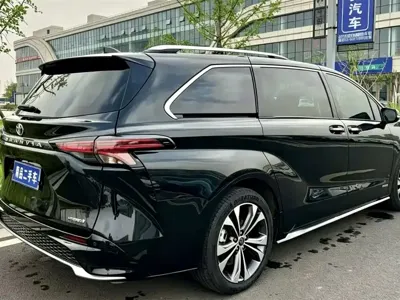 Toyota Granvia 2023, 75000 км, за 215000 CNY - фото 4