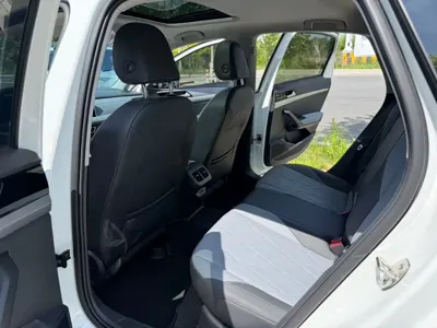 Volkswagen Lavida 2023, 45000 км, за 83800 CNY - фото 20