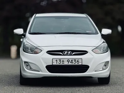 Hyundai Accent · 2011 год