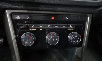 Volkswagen T-Roc 2021, 80630 км, за 19790000 KRW - фото 17