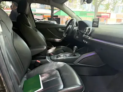 Audi Q2L 2023, 50000 км, за 86400 CNY