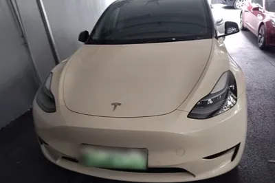 Tesla Model Y 2023, 59500 км, за 225087.56 CNY