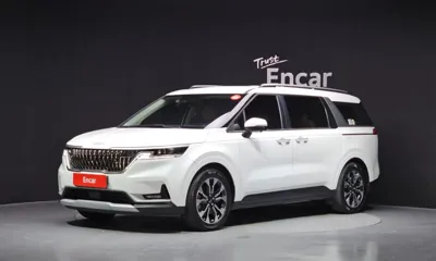 Kia Canival · 2023 год