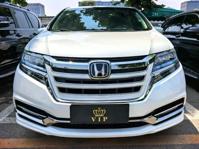 Honda Elysion 2020, 120000 км, за 145800 CNY