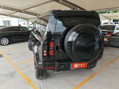Land Rover Defender 2025, 32000 км, за 708000 CNY - фото 4