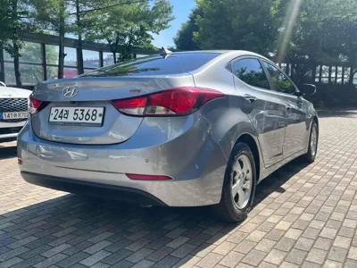 Hyundai Avante 2015, 90000 км, за 5600000 KRW - фото 4