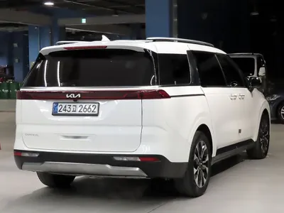 Kia Canival 2023, 125986 км, за 26800000 KRW