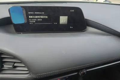 Mazda Mazda 3 Axela 2023, 28800 км, за 79617.82 CNY - фото 10