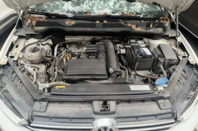 Volkswagen Golf Sportsvan 2016, 66300 км, за 55820.5 CNY - фото 21
