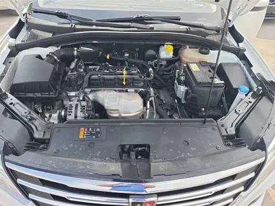 Roewe i5 2019, 84400 км, за 24400 CNY - фото 10