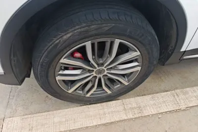 Geely Auto Emgrand X7 Sport 2020, 57800 км, за 61712.94 CNY - фото 10