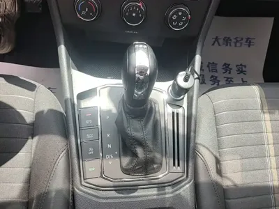 Volkswagen Lavida 2019, 88500 км, за 61100 CNY - фото 14