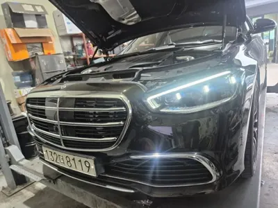 Mercedes-Benz S-Class · 2024 год