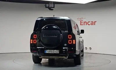 Land Rover Defender 2023, 68737 км, за 77990000 KRW