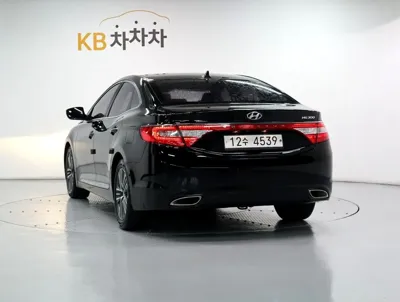 Hyundai Grandeur 2014, 155317 км, за 4990000 KRW