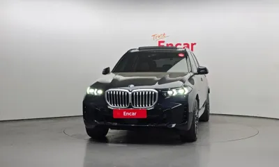 BMW X5 2025, 8570 км, за 136500000 KRW