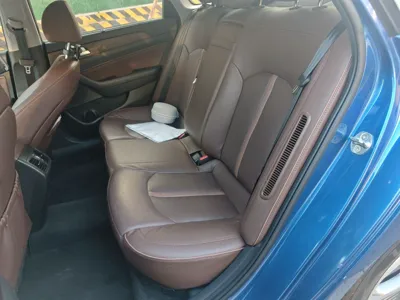 Hyundai Sonata Plug-in Hybrid 2018, 80500 км, за 56431 CNY - фото 18