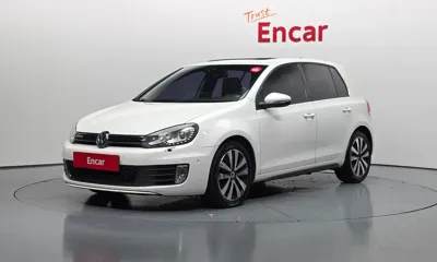Volkswagen Golf · 2012 год