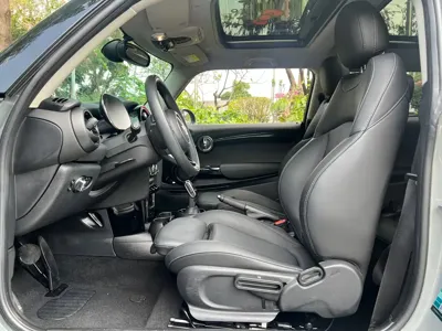 MINI MINI 2021, 25000 км, за 123000 CNY