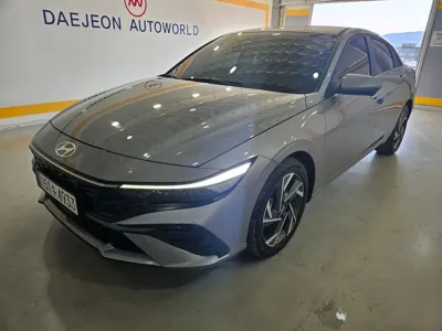 Hyundai Avante · 2025 год
