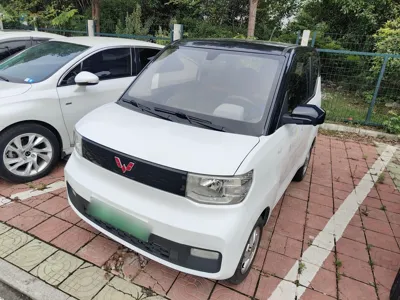 Wuling Hongguang MINIEV · 2020 год