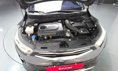 Kia Stonic 2018, 84548 км, за 8800000 KRW - фото 6