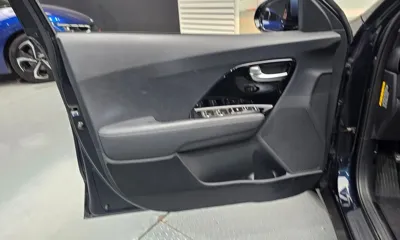 Kia Niro 2018, 153179 км, за 10500000 KRW - фото 24