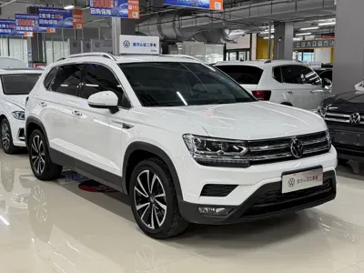 Volkswagen Tharu 2022, 62000 км, за 108800 CNY