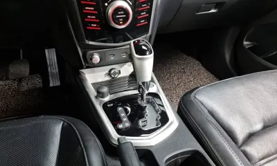 KG_Mobility_Ssangyong TIBOLI 2015, 100566 км, за 7300000 KRW - фото 9