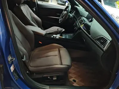 BMW 3 Series 2018, 91199 км, за 87600 CNY - фото 8