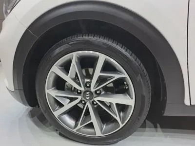 Kia Niro 2021, 143034 км, за 17500000 KRW - фото 5