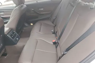 BMW 3 Series 2019, 90100 км, за 104514.28 CNY - фото 20