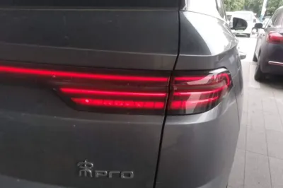 BYD Song Pro New Energy 2023, 70900 км, за 87200.45 CNY - фото 9