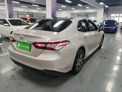 Toyota Camry 2022, 87300 км, за 100100 CNY - фото 7
