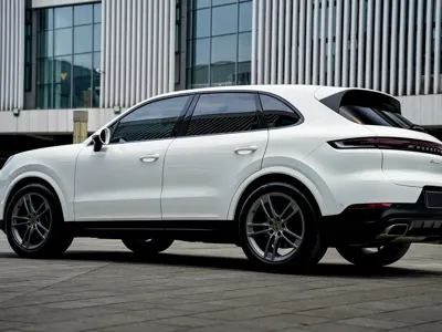Porsche Cayenne 2024, 20000 км, за 621600 CNY - фото 14