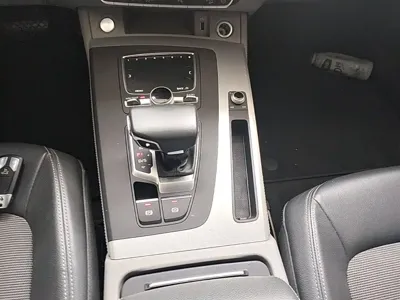 Audi Q5L 2019, 117100 км, за 109600 CNY - фото 14