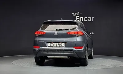 Hyundai Tucson 2016, 56923 км, за 11200000 KRW