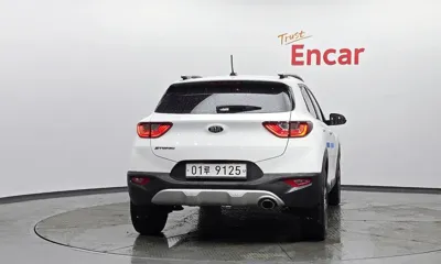 Kia Stonic 2018, 65123 км, за 12900000 KRW - фото 4