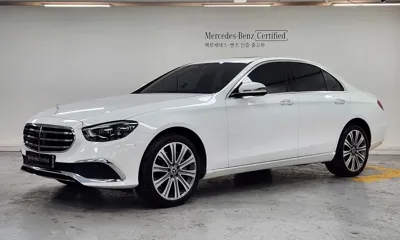 Mercedes-Benz E-Class · 2023 год