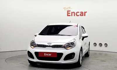Kia Pride 2014, 89112 км, за 4200000 KRW