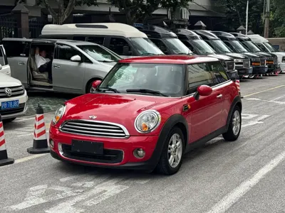 MINI MINI 2013, 59000 км, за 38800 CNY