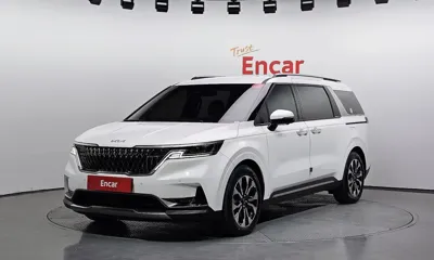 Kia Canival · 2023 год