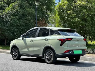 NETA Neta V 2022, 58000 км, за 38800 CNY